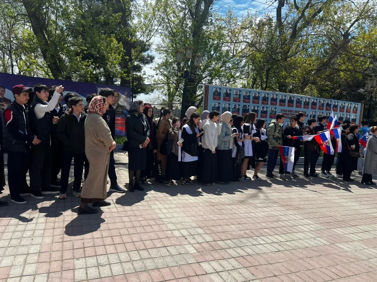 🇷🇺30 апреля учащиеся 9 «Г» и 9 «А» ,юнармейцы и активисты школы приняли участие в  масштабном XI Меж
