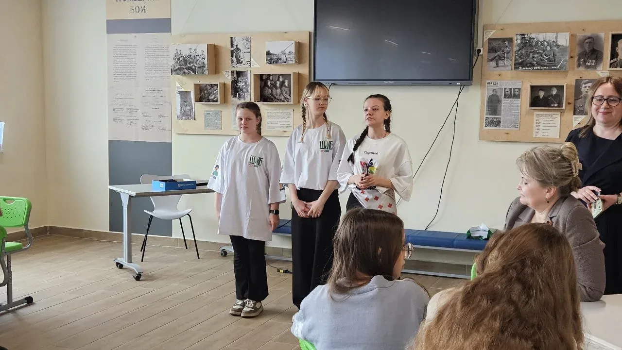 🏆 Мы снова первые!  Команда «Солнечной СОШ №1» победила в IV региональном конкурсе проектов ШкИБ. Пр