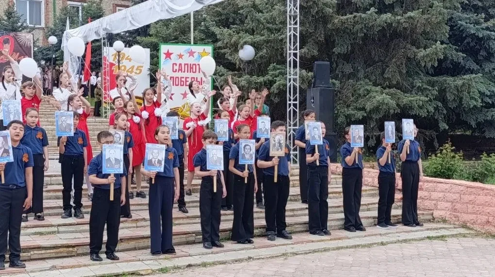 «Мы — часть большого праздника»: как Володарская СОШ №2 встретила 9 Мая  Сегодня, 9 мая, наши ученик