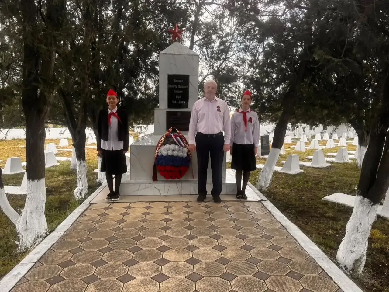 🕯️ Вахта Памяти: живая связь поколений  Сегодня, в день празднования 81-й годовщины Дня Великой Побе