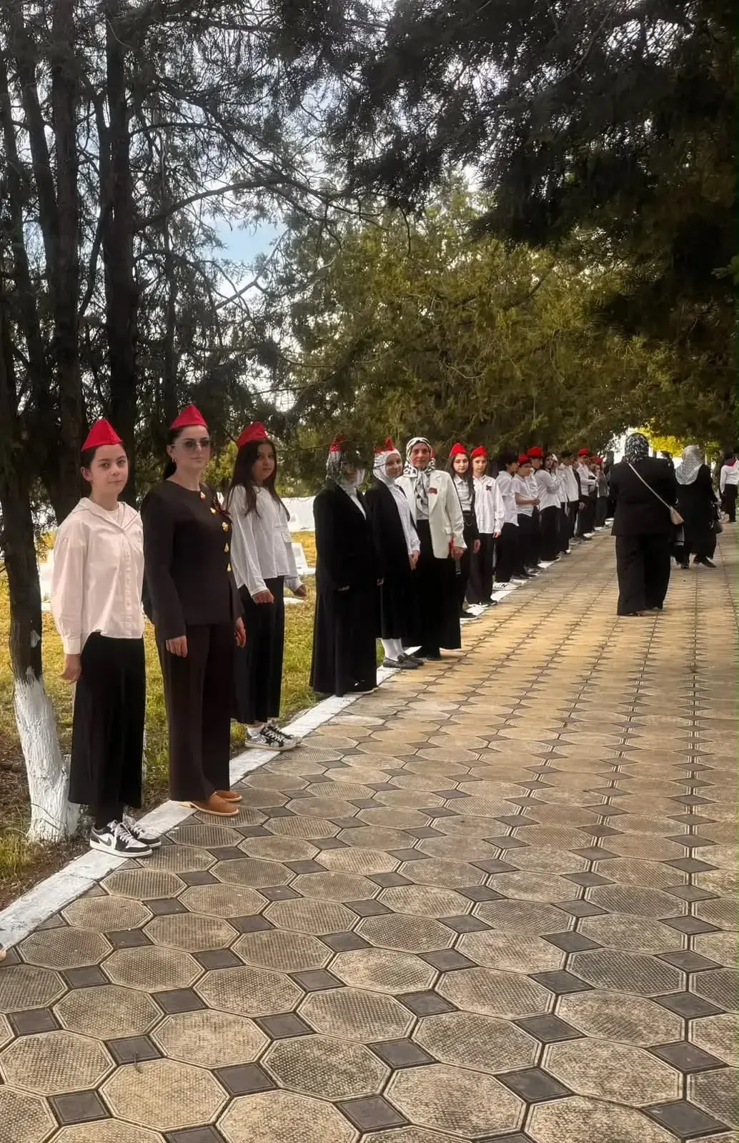 🕯️ Вахта Памяти: живая связь поколений  Сегодня, в день празднования 81-й годовщины Дня Великой Побе