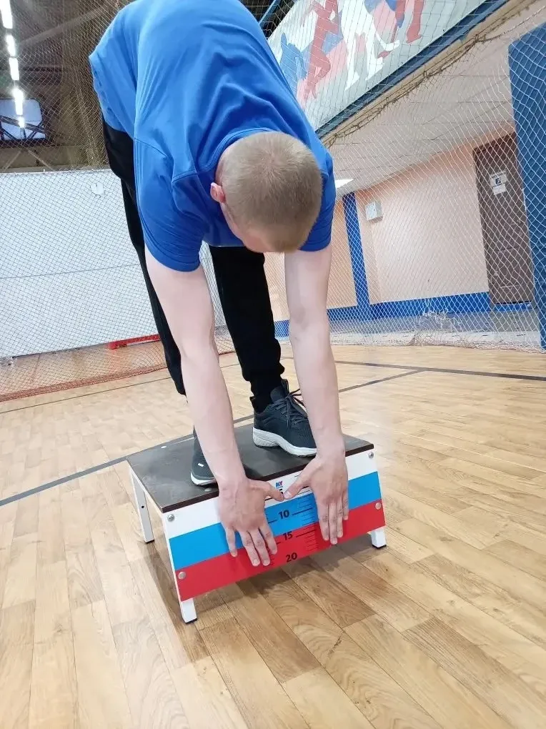 Гордимся нашими спортсменами🏆💪  15 и 21 мая команды «БОМБА - 17» нашей школы выступили на муниципаль