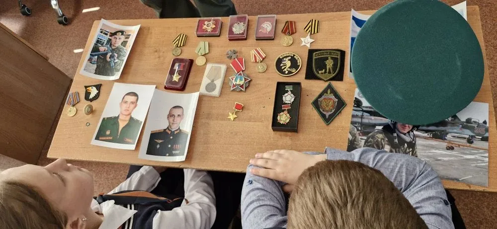 🪖На этой неделе продолжилась серия уроков Мужества, посвященных Победе советского народа в Великой О