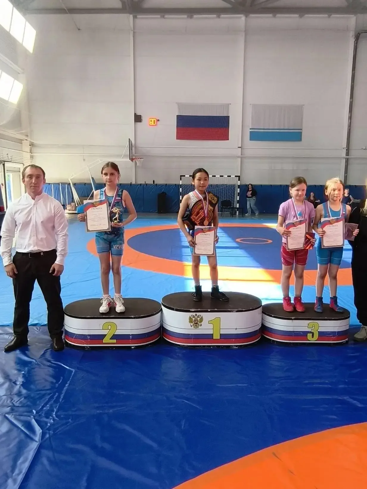 🏆 В Майминском районе прошло первенство по спортивной борьбе на призы главы района  В соревнованиях 