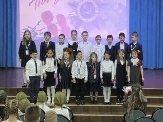 🎶 Песни Победы, которые звучат от сердца ❤️  В нашей школе стартовал фестиваль «Праздник Победной ве