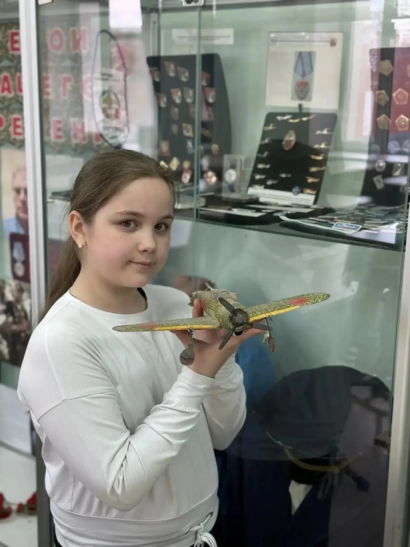 Школьный музей не перестает удивлять! 📜✨  18 мая отмечается День музеев. Экскурсия в школьный музей 