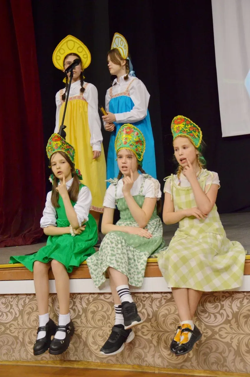 🎭С утра до вечера — спектакли!   В Доме детского творчества Тагилстроевского района прошел ежегодный