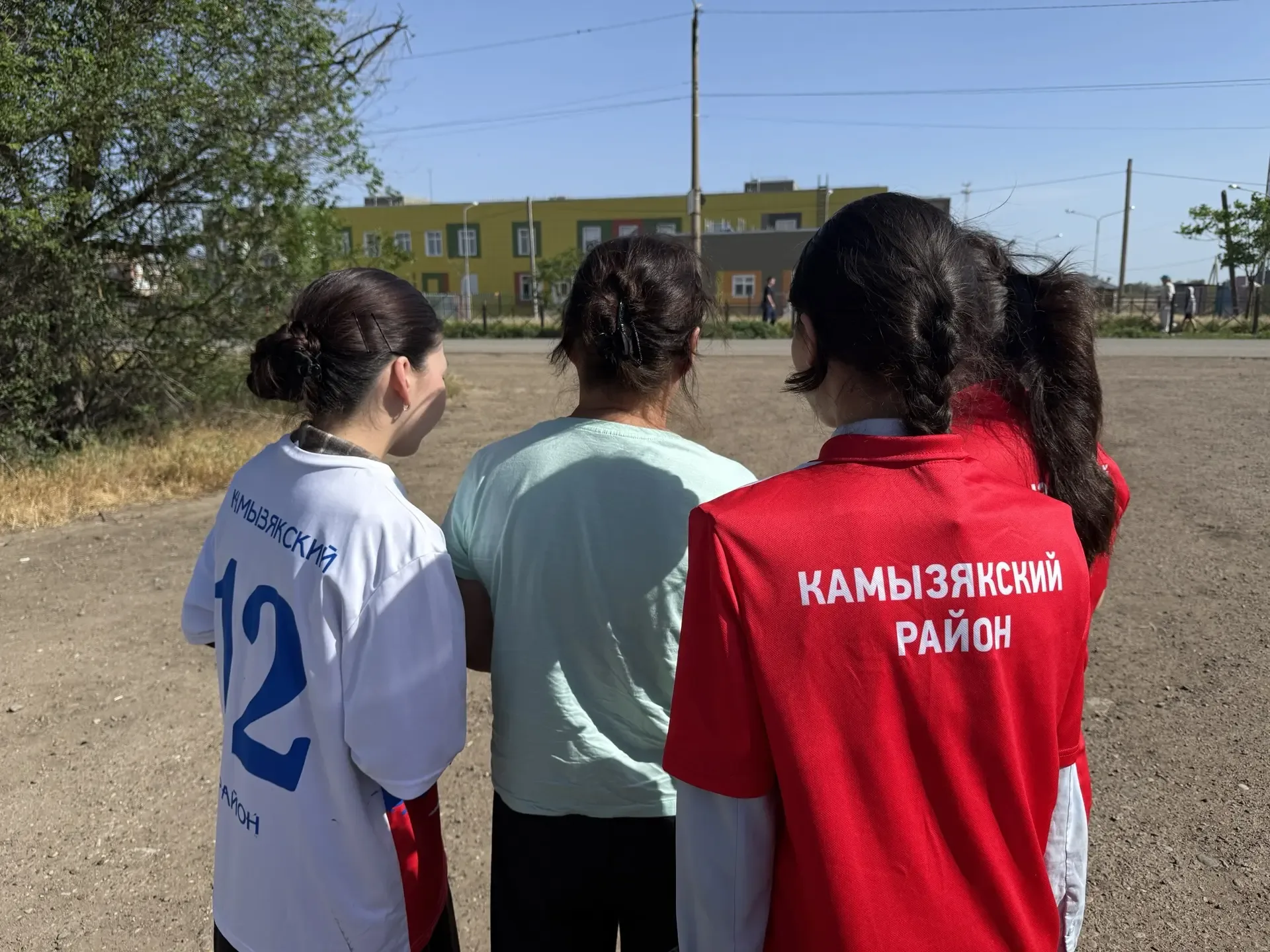 Голосование по благоустройству в Камызякском районе продолжается! 🙌  Волонтеры МКОУ СОШ №4 активно п