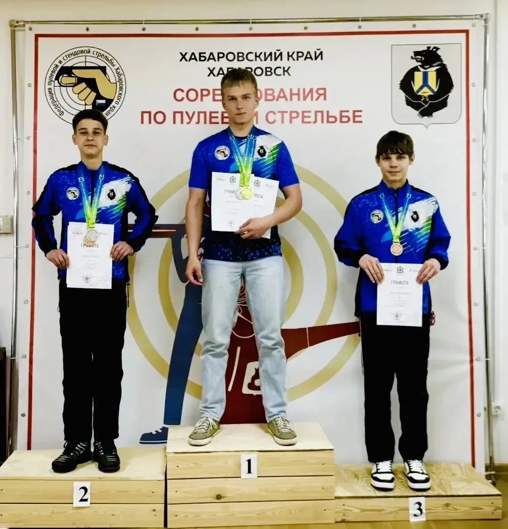 🎯 Бронза на краевом уровне!  Наш ученик, Никита Коваленко из класса 8.4, стал бронзовым призёром пер
