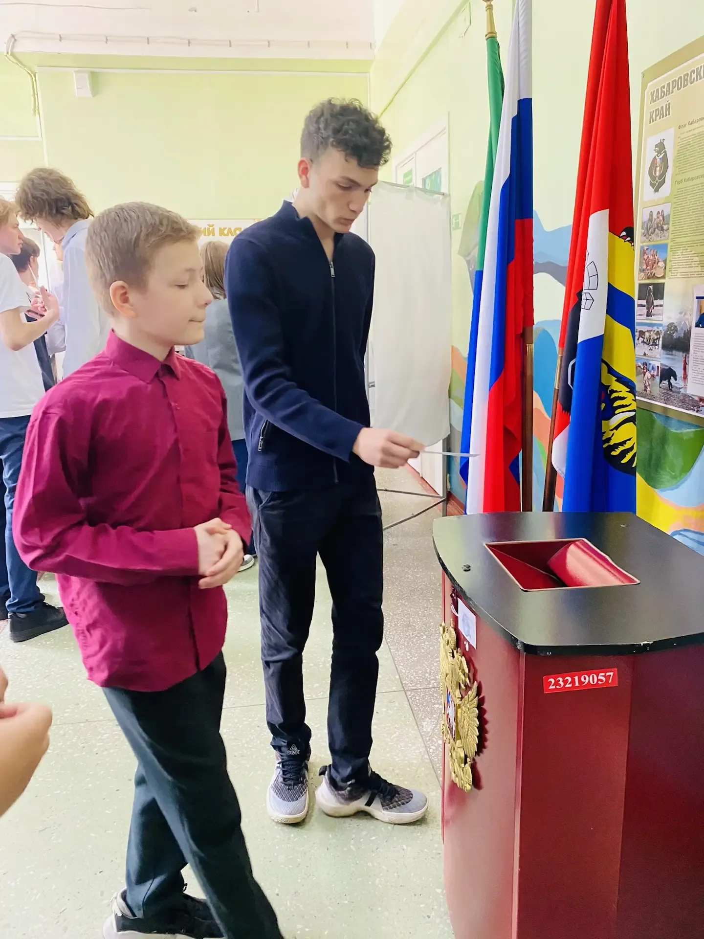 🗳️ Выборы в гимназии: интрига, борьба и новый Глава Правительства!  20 мая у нас в гимназии было по-