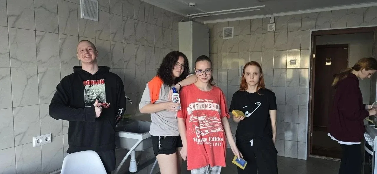 ГЕНЕРАЛЬНАЯ УБОРКА  ⚡️Как всегда, в конце месяца студенты общежития провели генеральную уборку своег