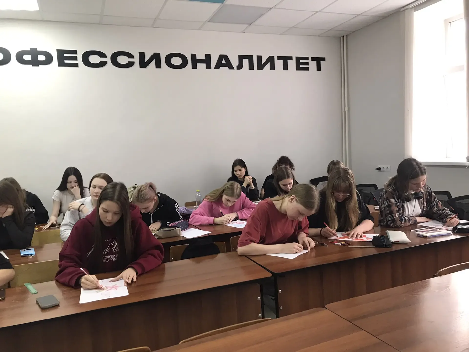 ПОСЛЕСЛОВИЕ  ⚡Вот и прошёл один из самых важных и народных праздников страны.  В предпраздничные и п