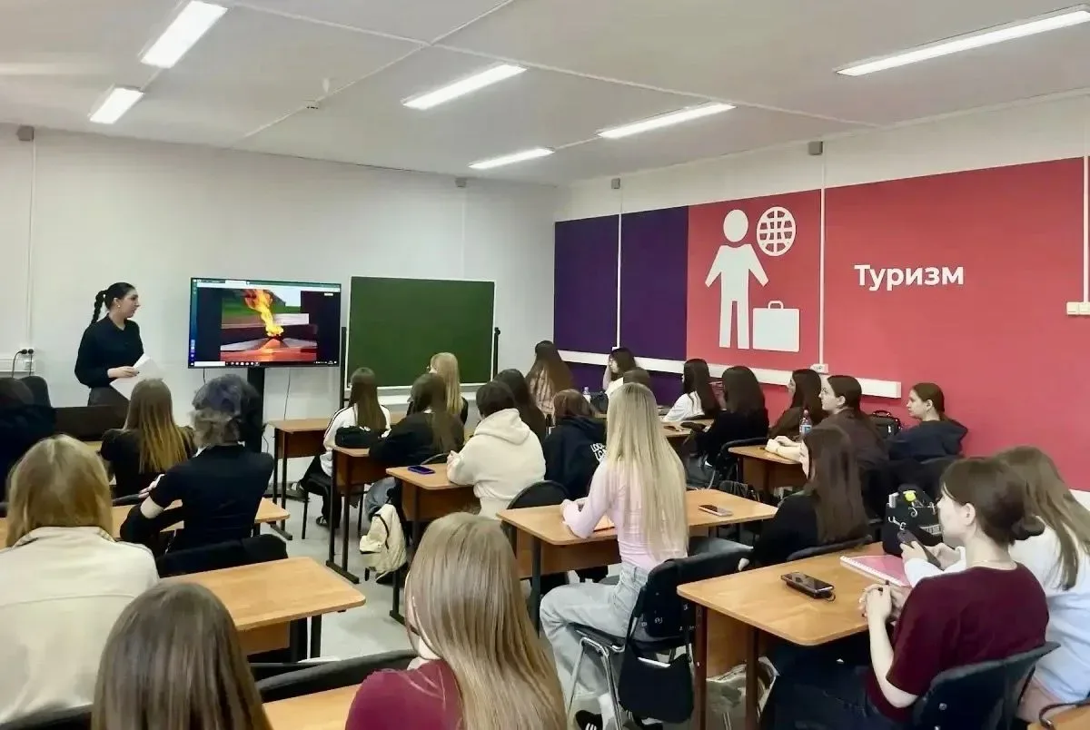 СОЗДАЕМ КАРТУ ПОБЕДЫ!!!  ⚡Томинтеховцы активно включились в региональный проект «Карта Победы», заро