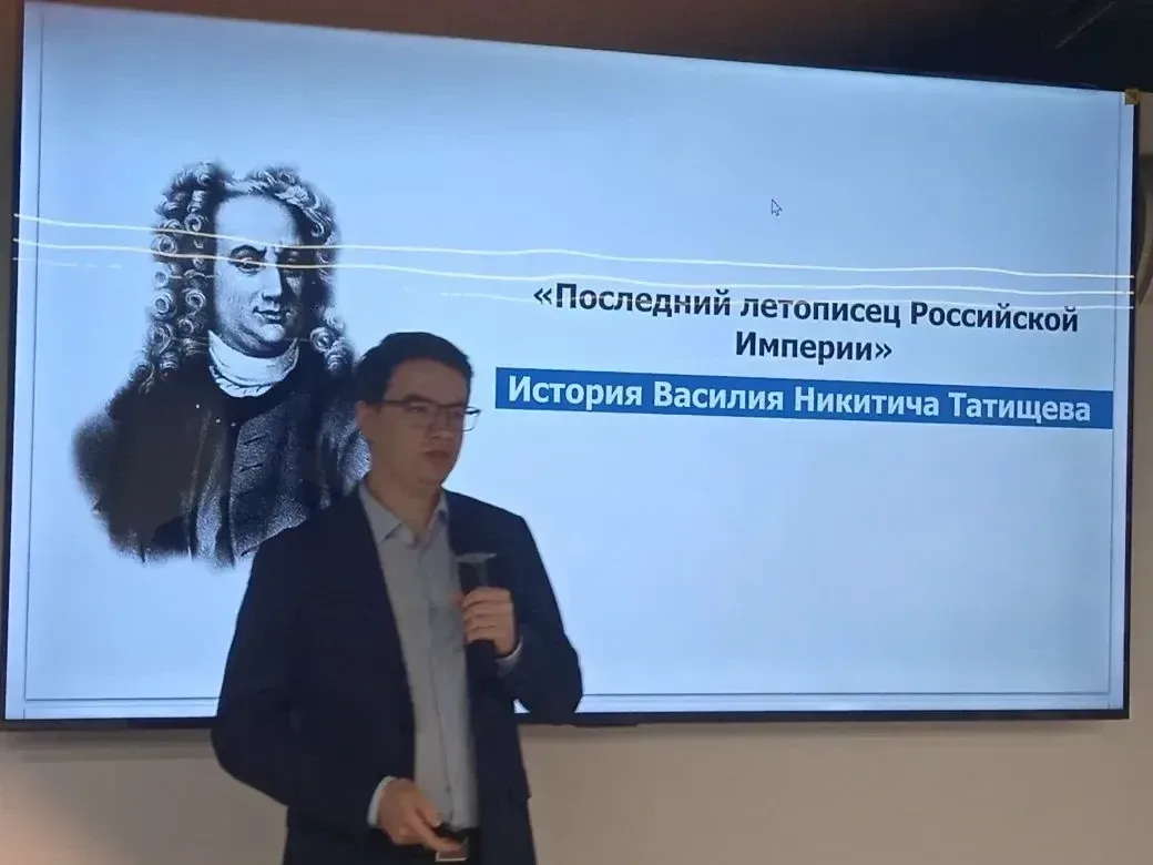 ПОБЫВАЛИ В НАУЧНОЙ ГОСТИНОЙ  ⚡️18 мая студенты из группы 355 побывали в Научной гостиной, приуроченн
