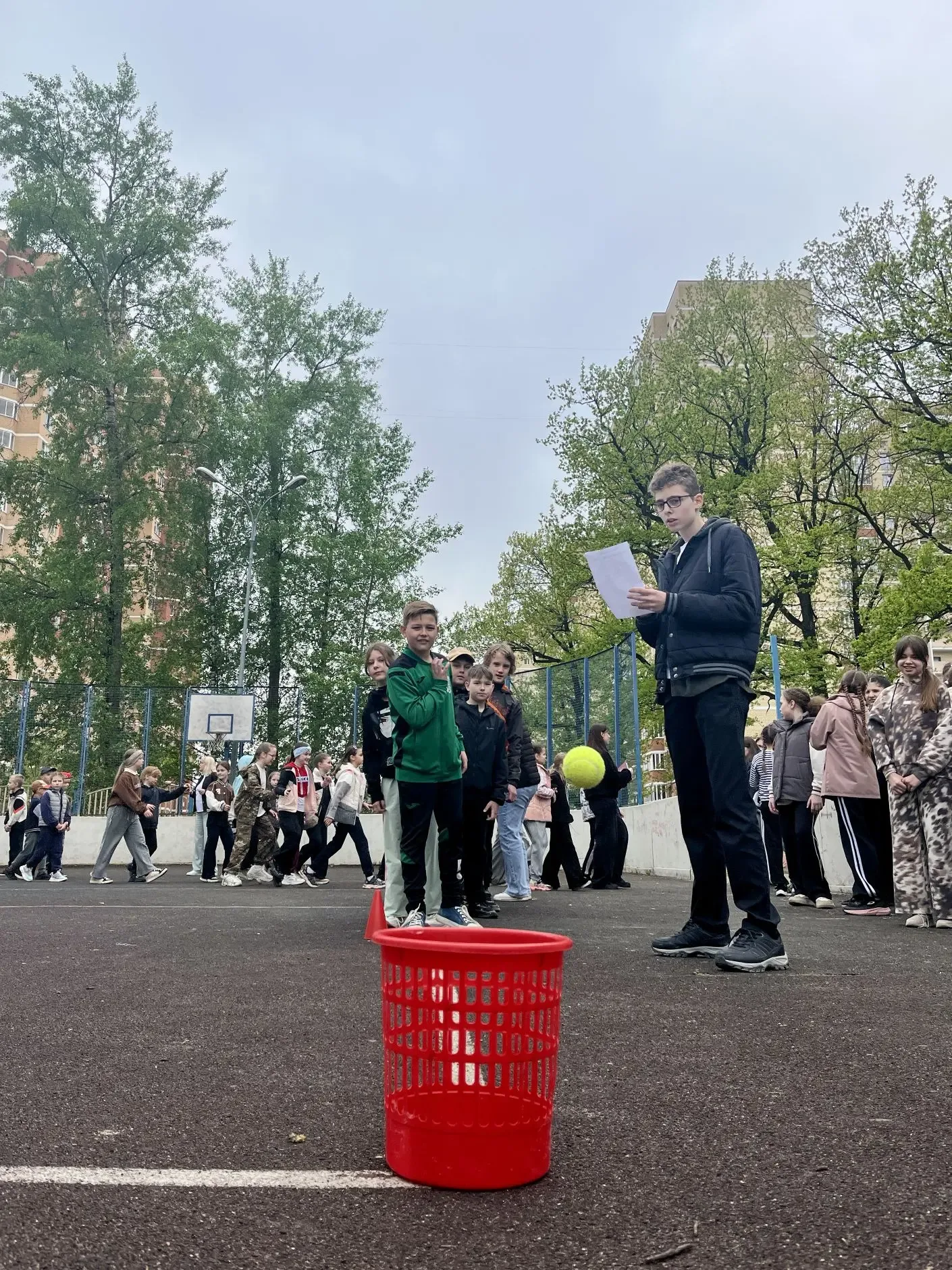 🚩 13.05.2026 в МАОУ «Школа № 16» прошла военно-патриотическая игра «Зарничка» для 2–4 классов!  Юные