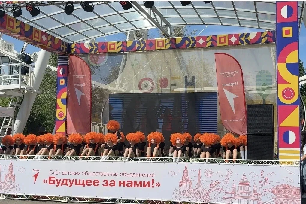 15 мая в ДК «Молодежный» состоялся отчетный концерт КСТ «Стиль», где ученица 1д класса Клецова Васил