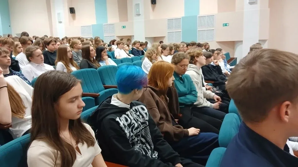 «День акселератора»: девятиклассники нашей школы проектируют свое будущее 🏫На базе МБОУ БГО «СОШ №4»