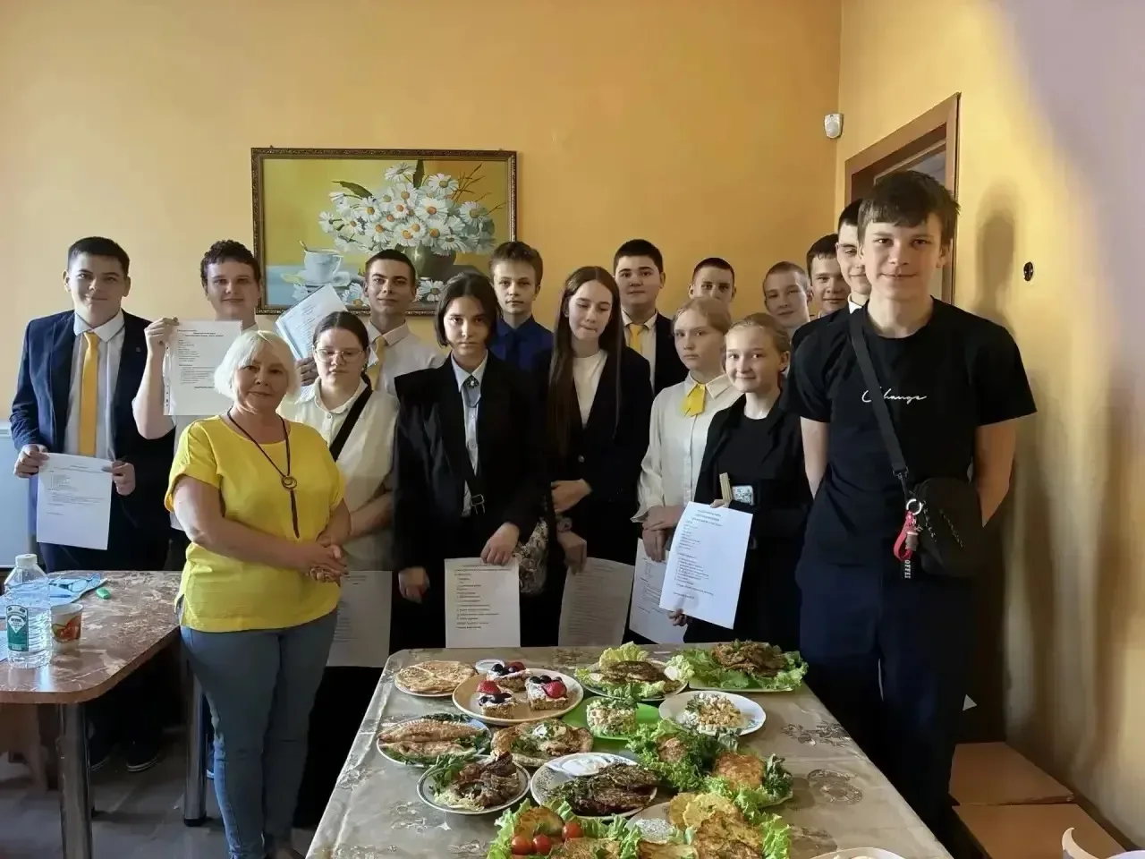 🧑‍🍳 Учащиеся 8 «Д» класса МБОУ гимназии «САН» г. Пензы успешно завершили обучение по дополнительной 