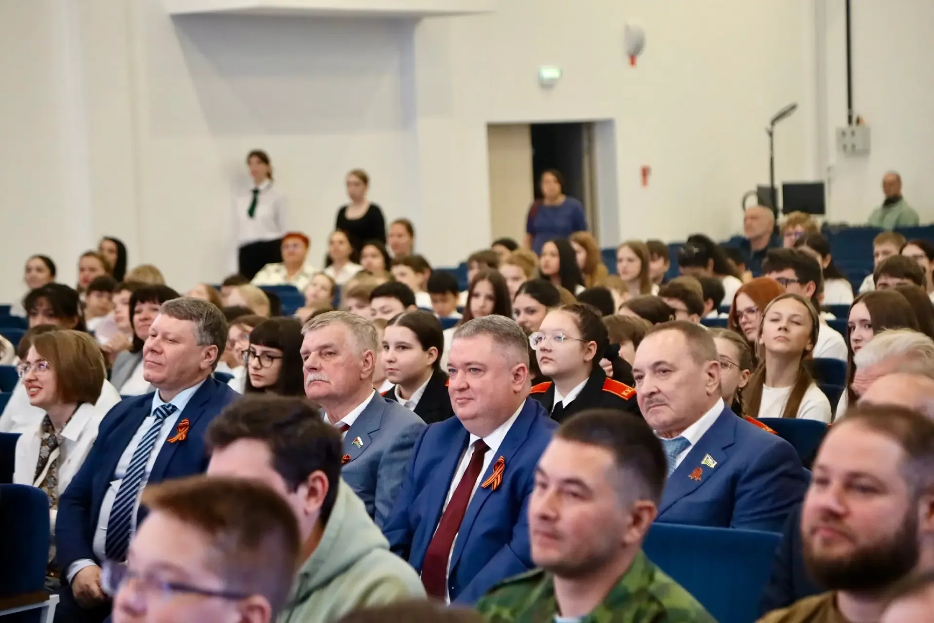 Вчера в Зелёной🌿 было многолюдно, а повод, надо сказать, совсем не рядовой. К нам пришли ребята из п