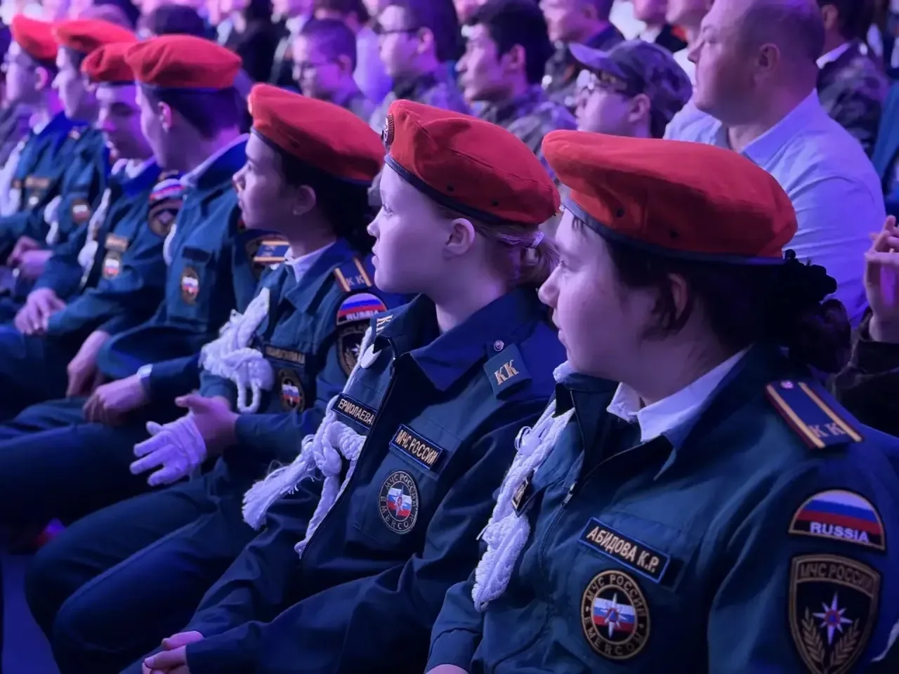 Вчера в Зелёной🌿 было многолюдно, а повод, надо сказать, совсем не рядовой. К нам пришли ребята из п