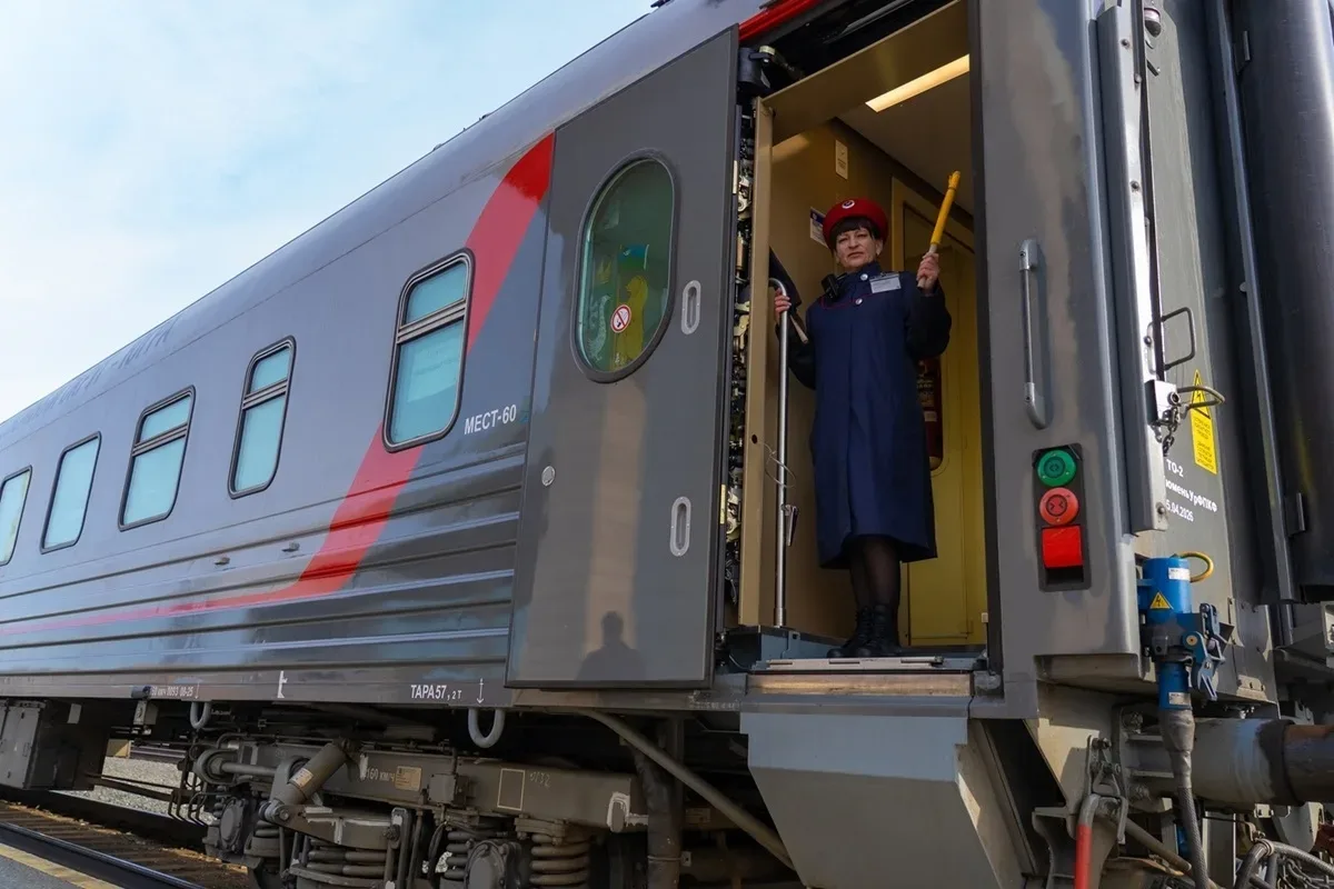 🚉На маршруте Нижневартовск — Сургут начал курсировать новый пригородный поезд.  Кроме того, было уве