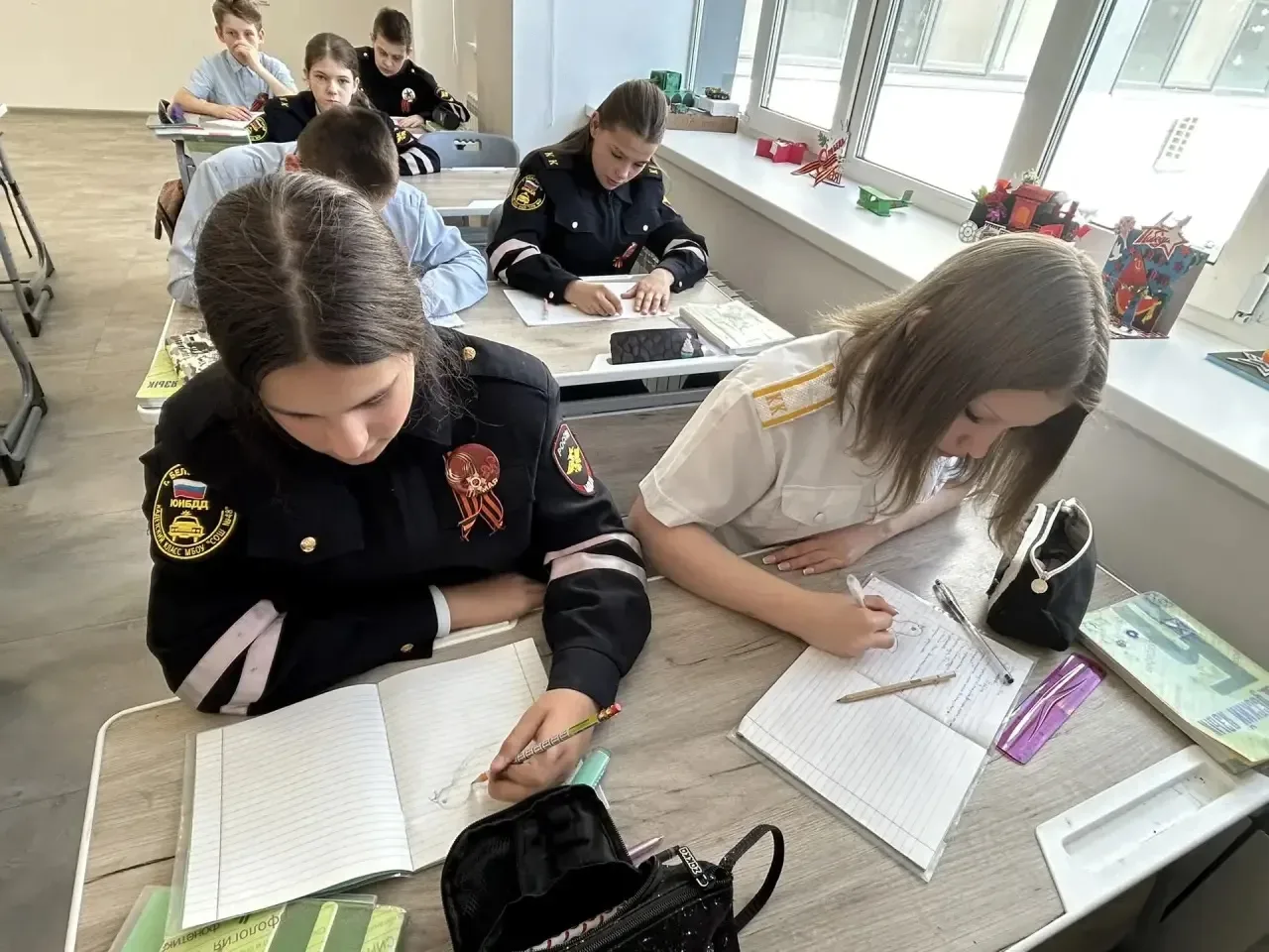 В рамках метапредметной недели «Великая победа: наука, личность, поступок» на уроке русского языка у