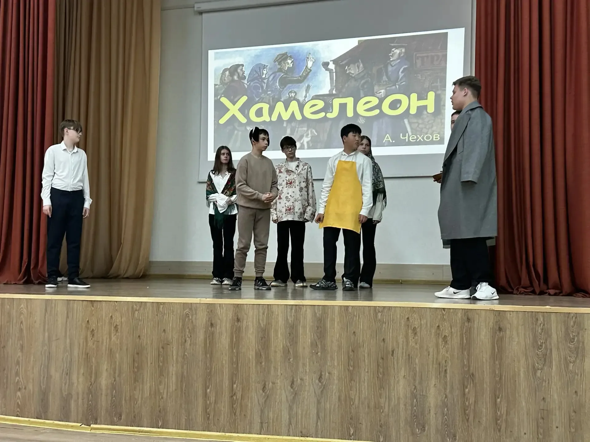 20 мая в стенах нашей школы состоялся литературно-музыкальный вечер , который подготовила для родите