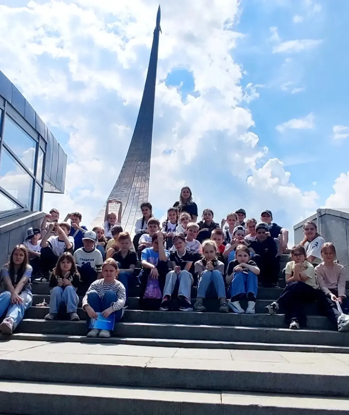 🚀 «Я — будущий космонавт!»: 3 Ж класс в Музее космонавтики.  В преддверии Дня музеев, который отмеча