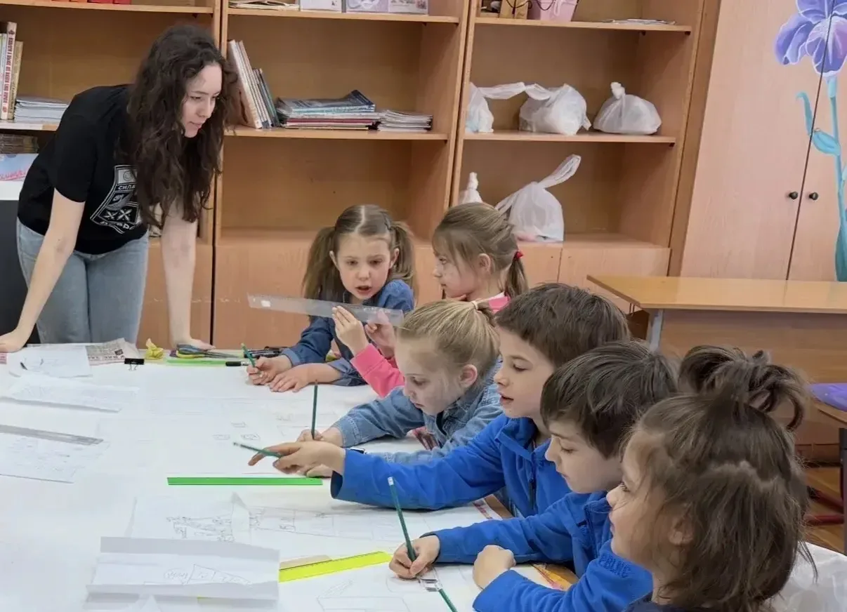 Один день из жизни советника по воспитанию ✨  Советник по воспитанию Екатерина Анатольевна принимает