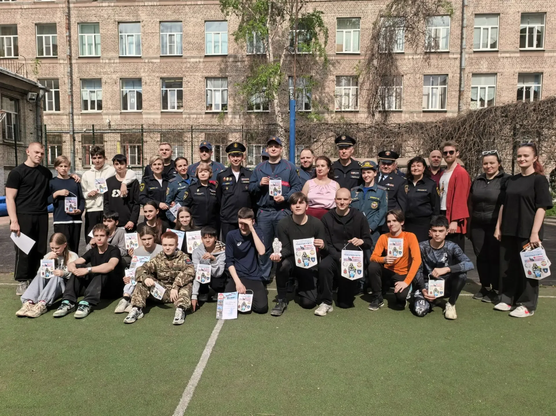 🚒 Пожарно-спасательные отряды: главное за неделю   ⭐ ПСО Выборгского района Сотрудники отряда принял
