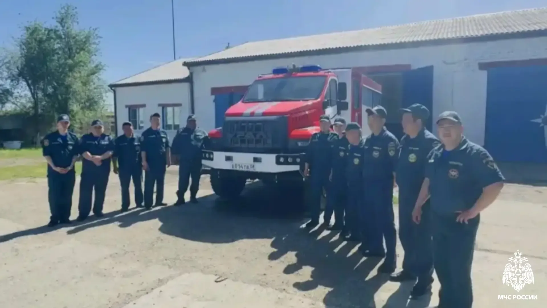 🚒Мощнее, быстрее, надёжнее: автопарк 10-й пожарно-спасательной части пополнился новой техникой  🔹Это