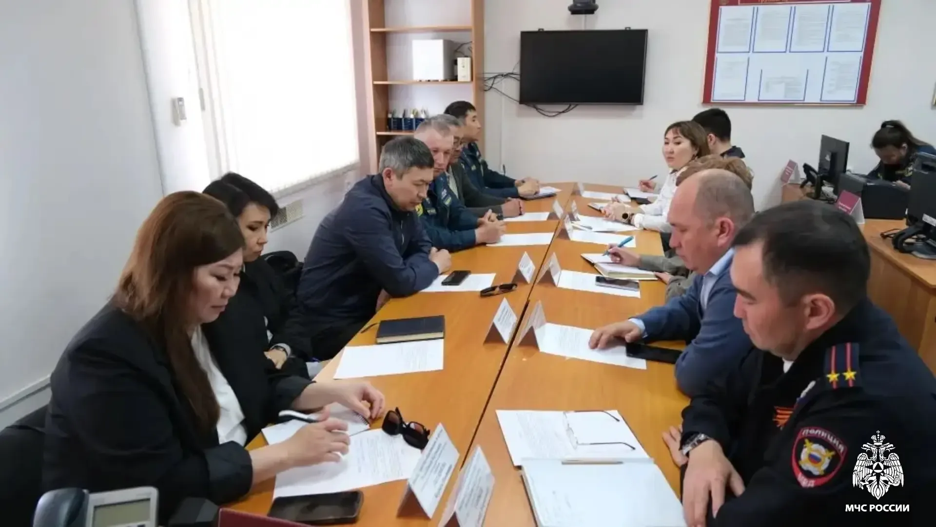 🔹В Главном управлении МЧС России по Республике Калмыкия провели штабную тренировку с органами управл