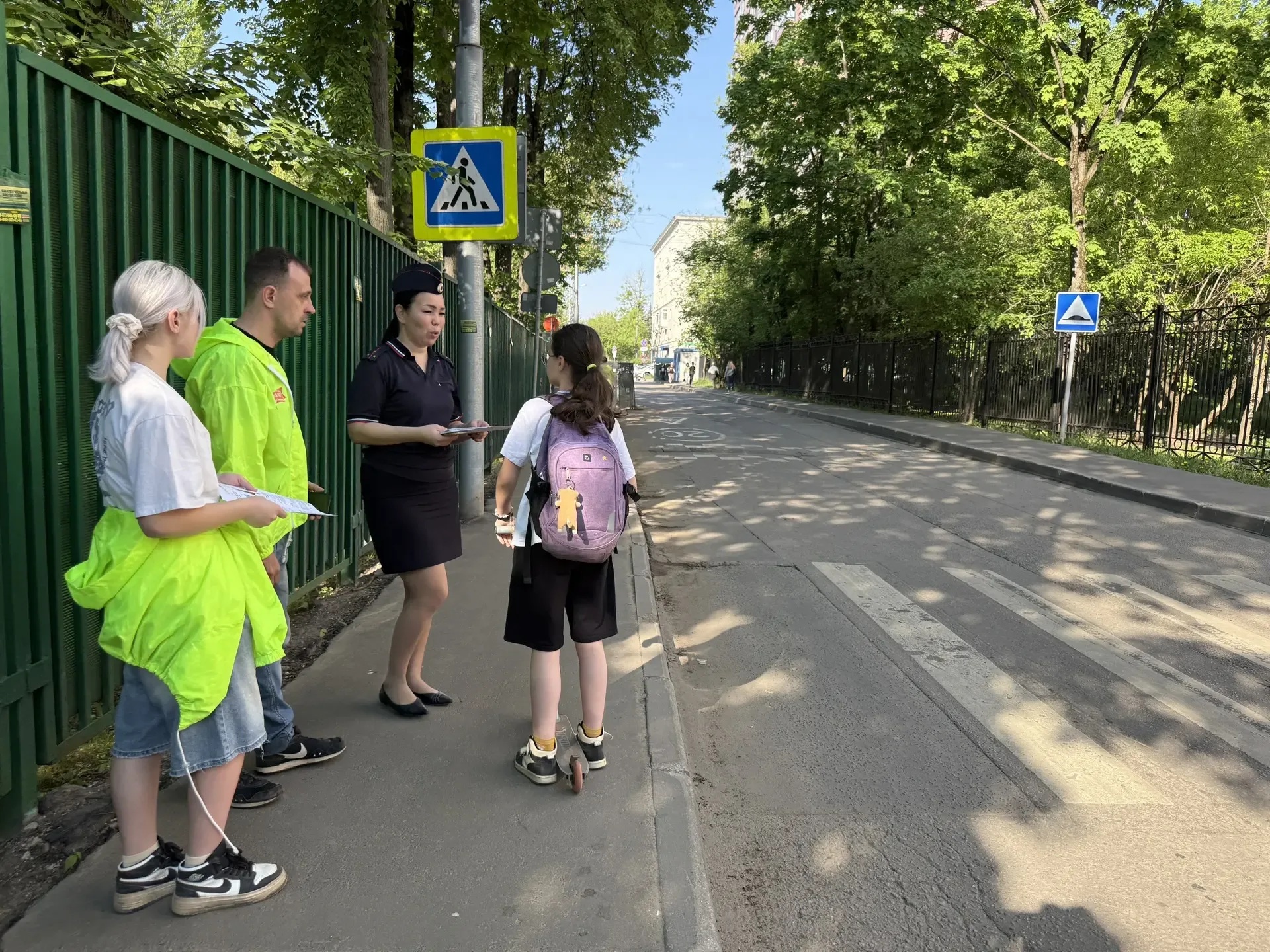 🦺 В преддверии каникул — о важном!  Сегодня участники отряда ЮИД нашей школы под руководством педаго