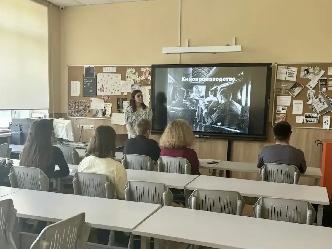 🙌🏼 Наши девятиклассники продолжают активно знакомиться с миром профессий в рамках профессиональных п