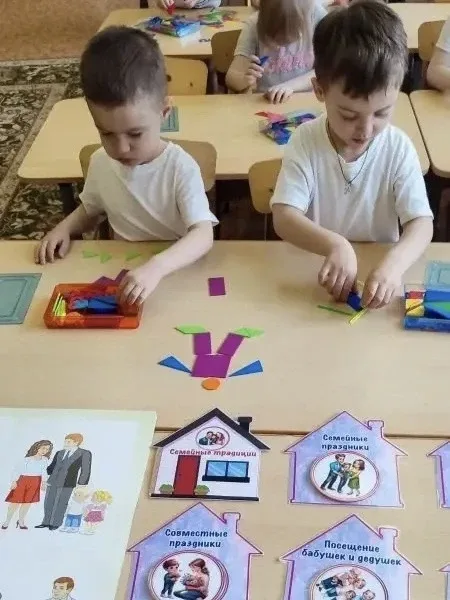❤️ Семья — это всё! И наши дошколята знают это точно 💫  В нашем дошкольном отделении прошла тематиче