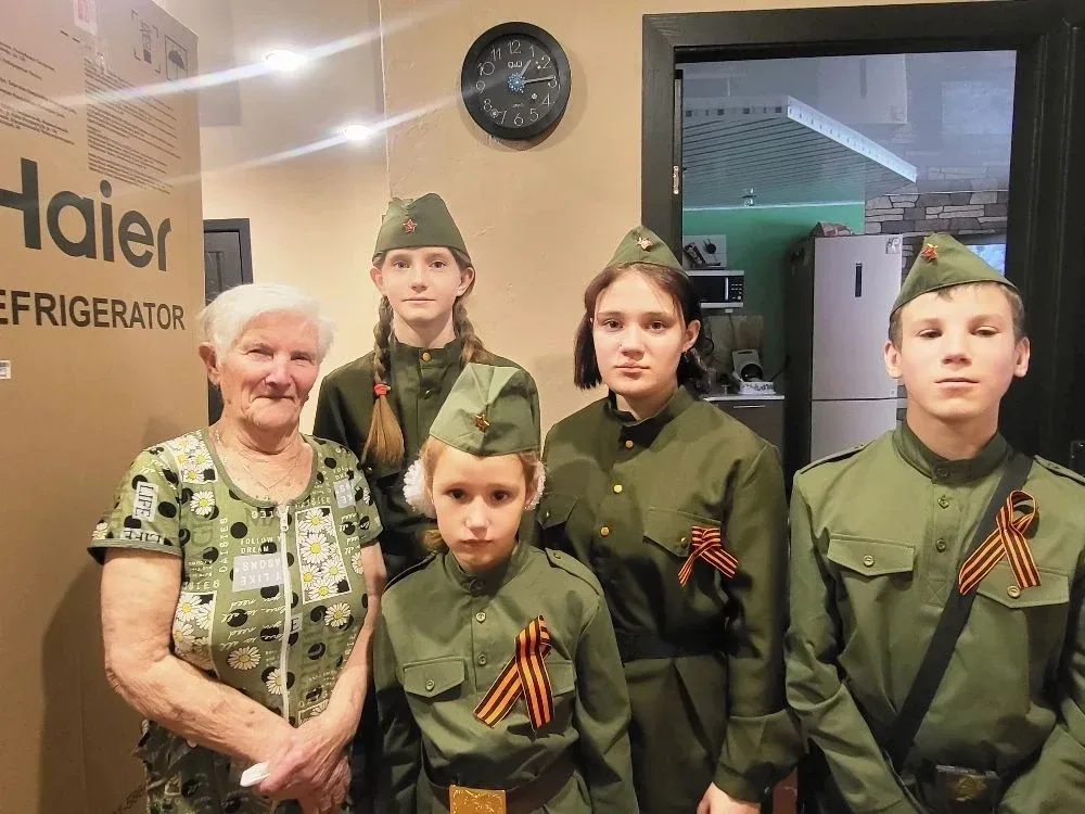 Материнская вахта «Катюша» прошла в Дальнегорске ко Дню Победы  Трогательная и важная патриотическая