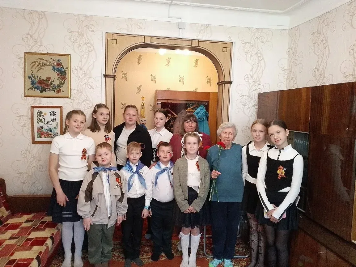 Материнская вахта «Катюша» прошла в Дальнегорске ко Дню Победы  Трогательная и важная патриотическая