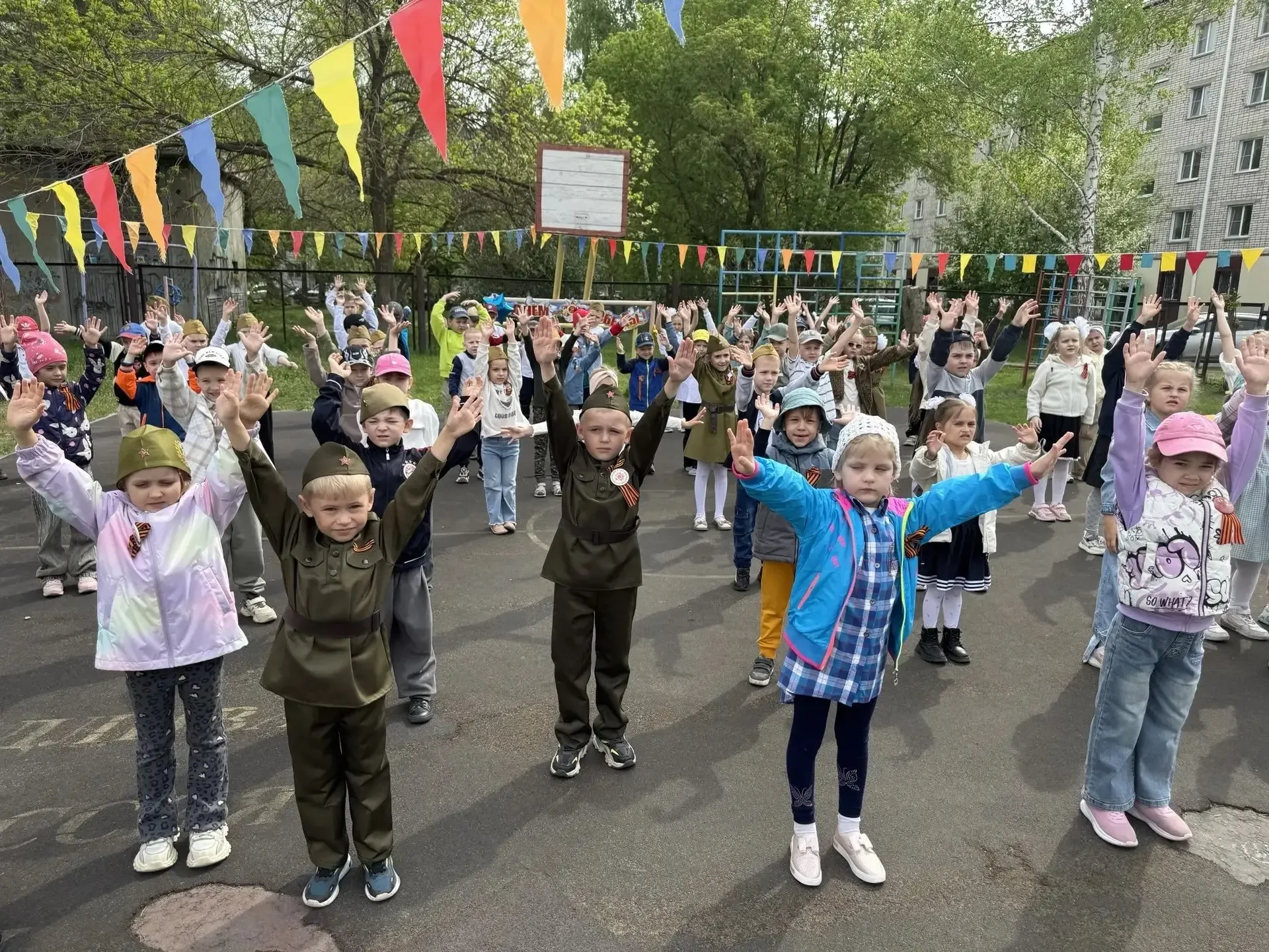 Память и гордость: дошкольные корпуса отметили 9 мая  В наших дошкольных корпусах прошли особенные м