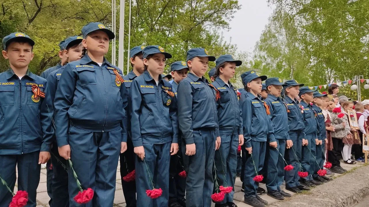 8 мая на мемориале "Они сражались за Родину" прошло торжественное мероприятие, посвященное Дню Побед