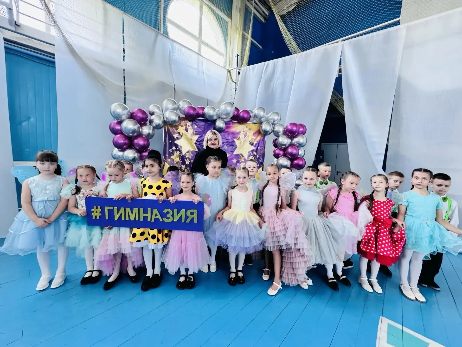 🌸 ВОЛШЕБНЫЙ БАЛ ВЕСНЫ – НАС ВСЕХ СОБРАЛ!💫  (Часть 1)  ⚡️ 22 мая  в Гимназии прошёл  красивый праздни