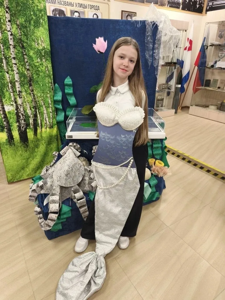 ГИМНАЗИСТЫ ПОСЕТИЛИ ВЫСТАВКУ "ПЕРЕКРЕСТОК МИРОВ"   ✨Ребята третьих и  пятых классов  в музейно-выста