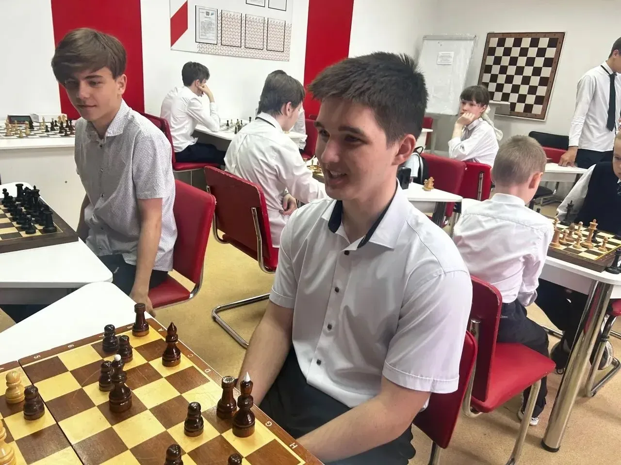 Шахматный турнир♟️  ✨18 мая 2026  шахматисты МАОУ «СОШ № 4 им. Е.А. Жданова» г. Колпашево встречали 
