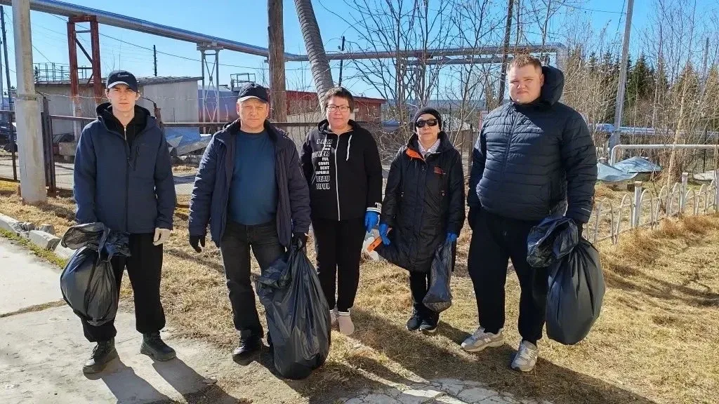 🧤«Зеленая весна» превратила сёла Шурышкарского района в образцовые территории  Муниципалитет встрети