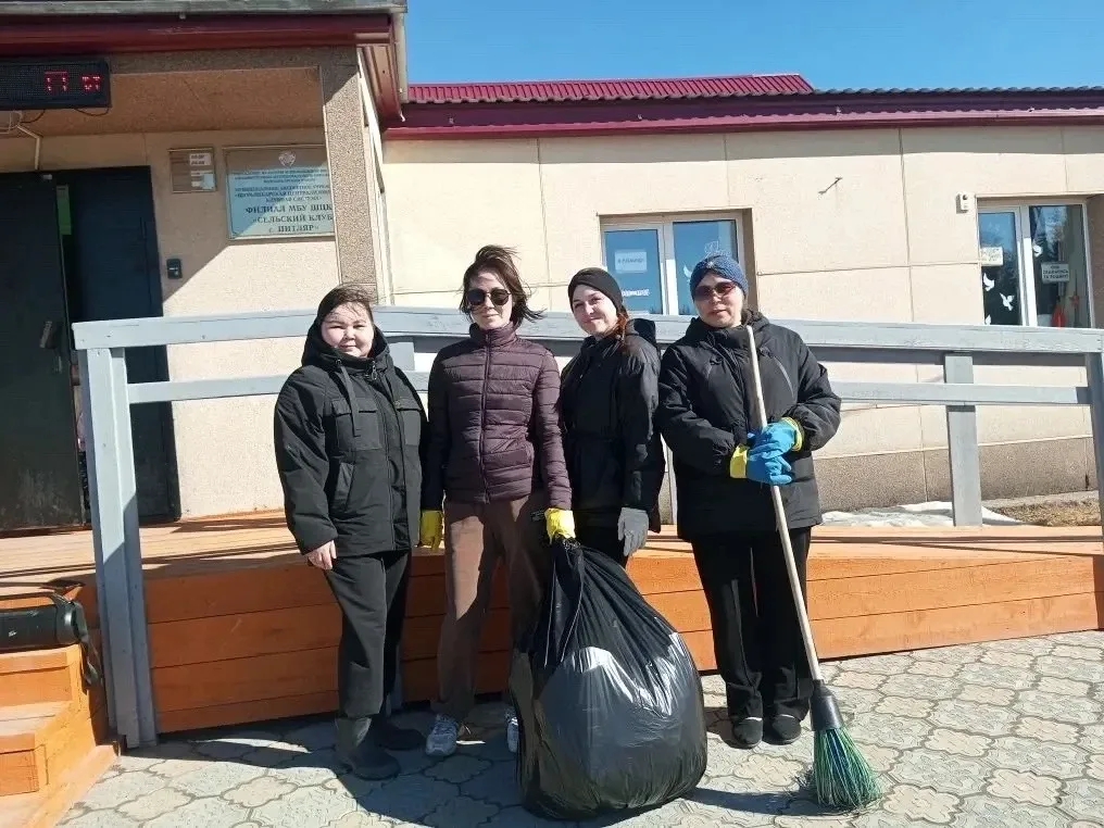 🧤«Зеленая весна» превратила сёла Шурышкарского района в образцовые территории  Муниципалитет встрети