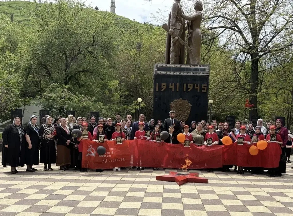 🕊️ 81 год Великой Победе: традиции верности и памяти  🗓️Сегодня, 9 мая 2026 года, коллектив МБОУ «Ги