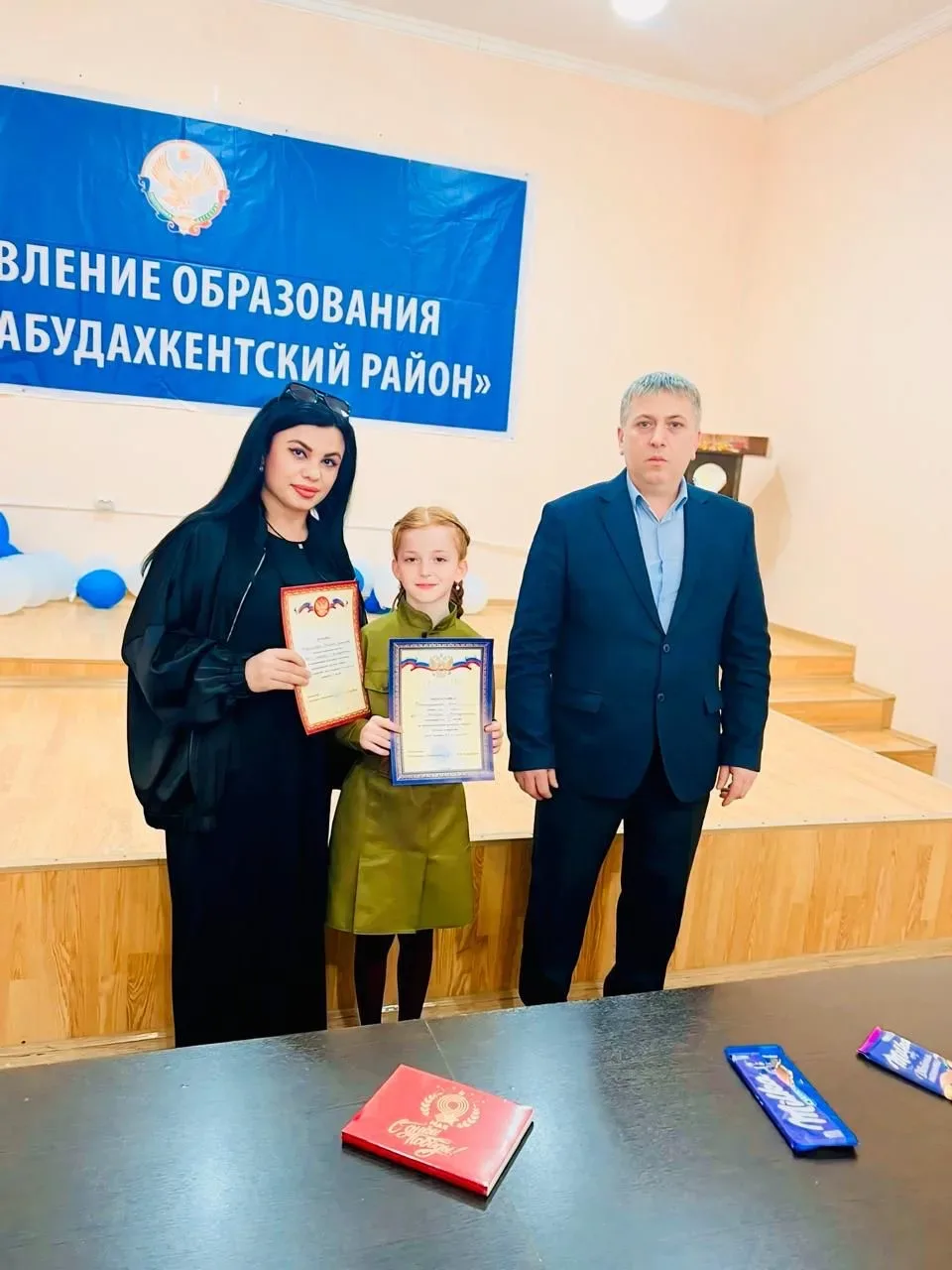 🇷🇺 С юностью и патриотизмом в сердце!  🗓️В нашем районе состоялся муниципальный конкурс чтецов «Юный