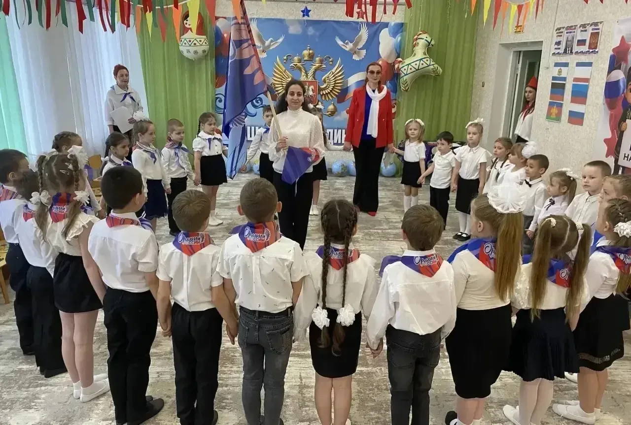 Орлятский круг: передача традиций  В детском саду № 2  г. Кропоткина — в День детских общественных о
