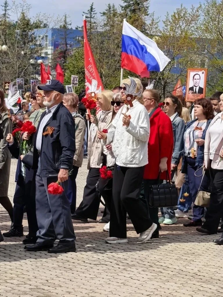 🌺 День Победы: вместе — в память и с благодарностью!  Сегодня, в этот особенный и трогательный день,