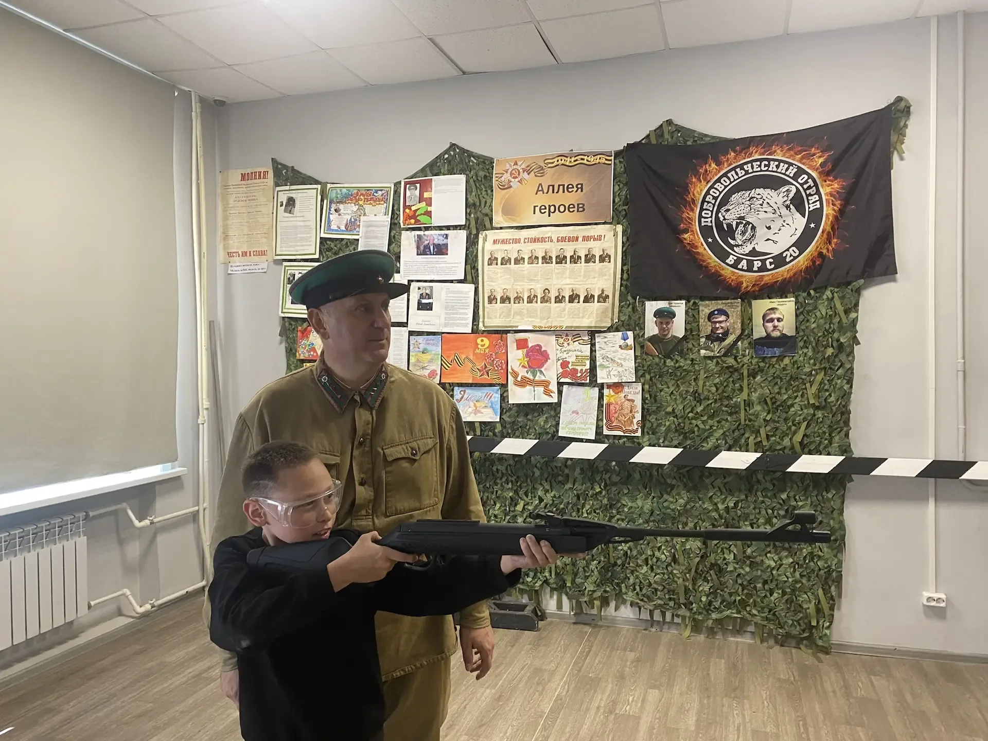 Недавно прошел муниципальный этап третьего сезона военно-патриотической игры «Зарница 2.0». Младшая 