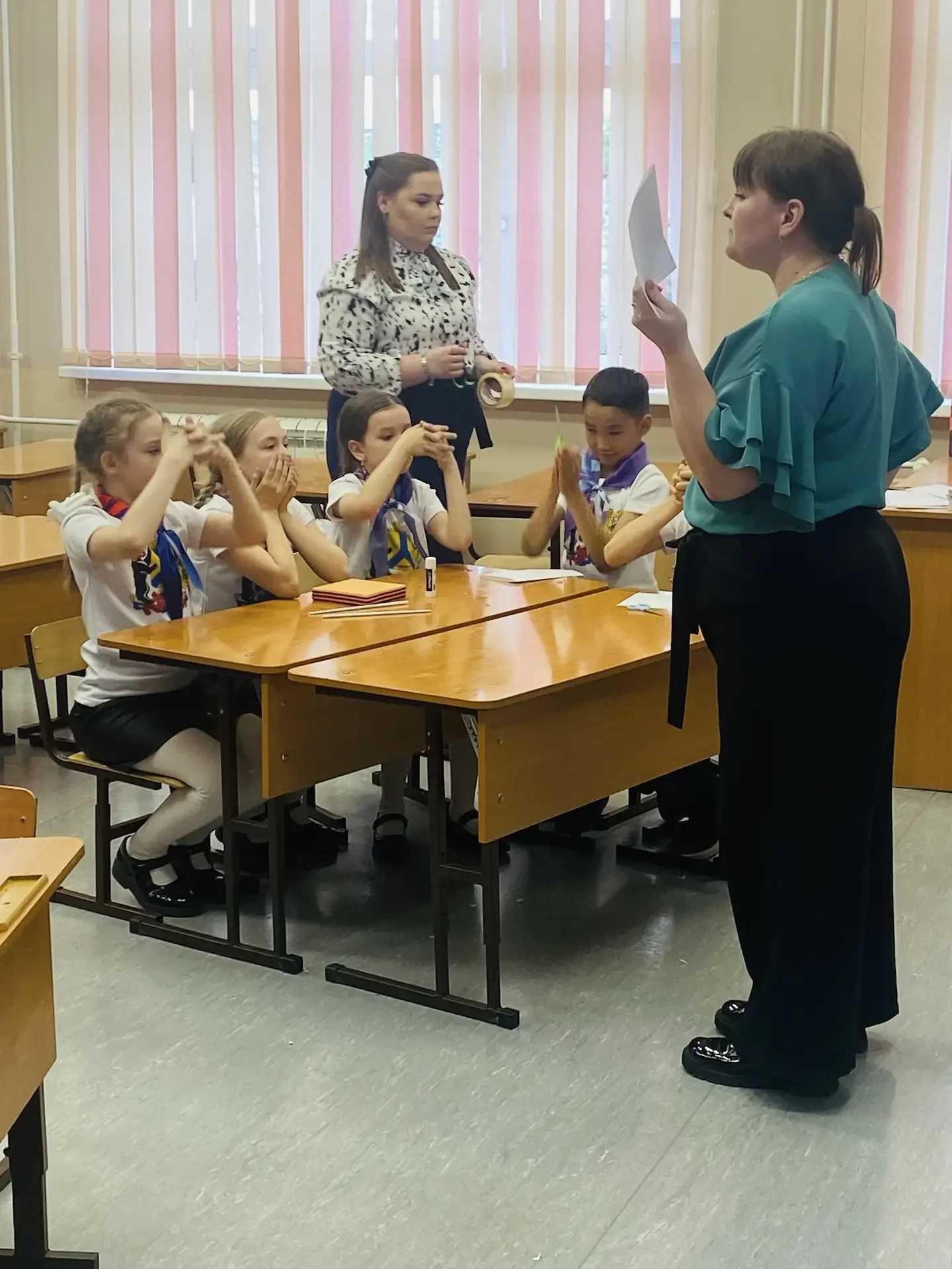 🦅 Первый городской слёт «Орлята России»!  Сегодня в Волочаевском лицее собрались 290 настоящих патри